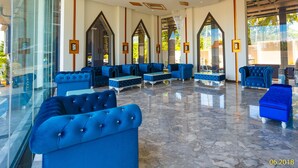 Interior entrance - The Aristo Beach by Holy Cow (Choeng Thale)