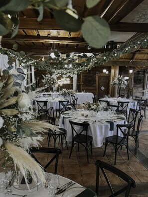 Indoor wedding - Dwór Bogucin Hotel & Restauracja (Garbow)
