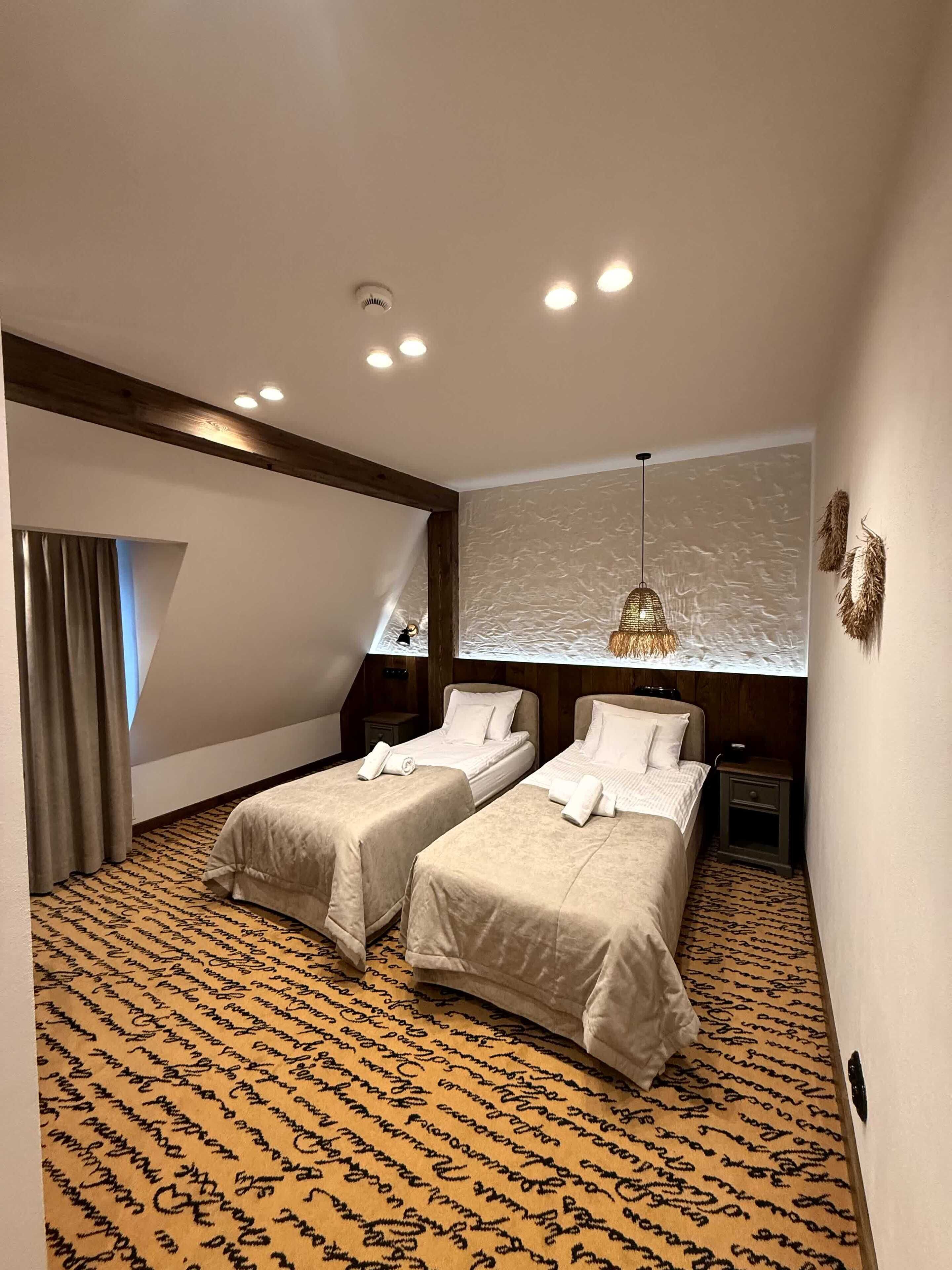 Deluxe Room | Premium bedding, laptop workspace, blackout drapes, free WiFi