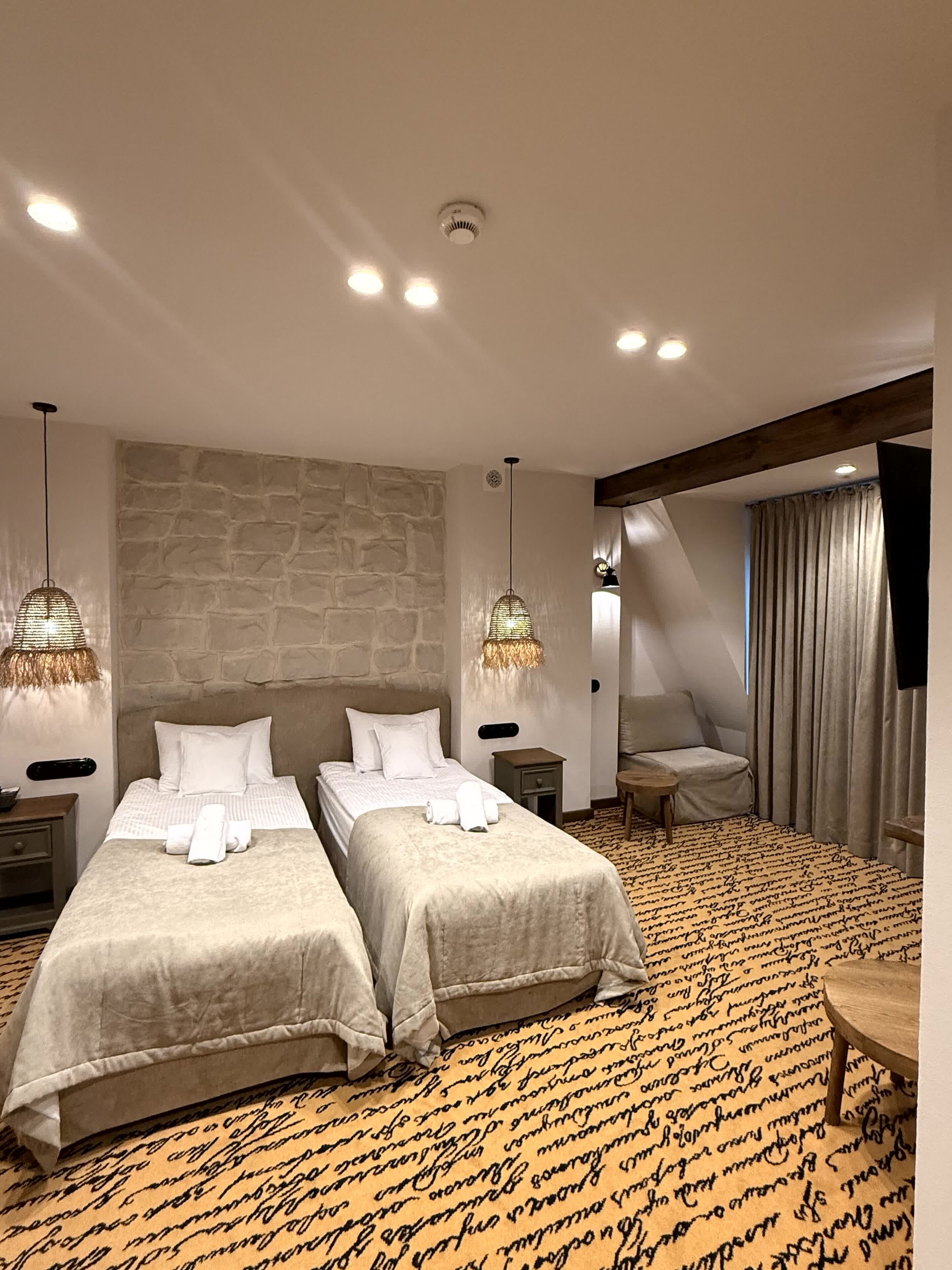 Deluxe Room | Premium bedding, laptop workspace, blackout drapes, free WiFi