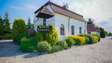 Fachada de la propiedad