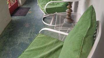 Cabin, Multiple Beds, Non Smoking (Cabin 1) | Terrace/patio