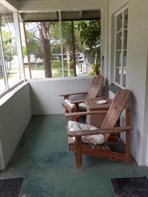 Cabin, 2 Single Beds, Non Smoking (Cabin 2) | Terrace/patio
