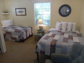 Wifi gratis y ropa de cama 