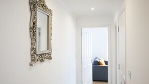 Unclassified image, 5 of 26, button - Kingston Apartments (Southampton)
