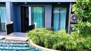 Outdoor pool - The Aristo 104 by Holy Cow (Choeng Thale)