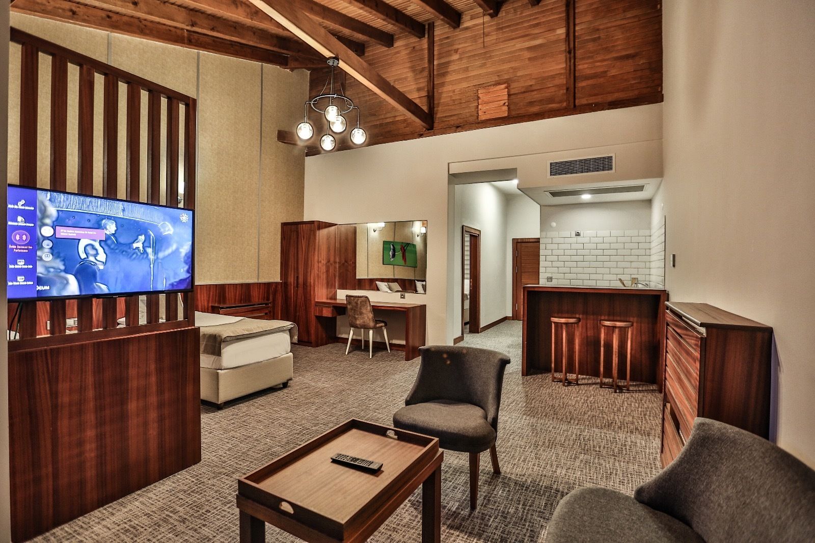 Family Suite, Sea View | Living area