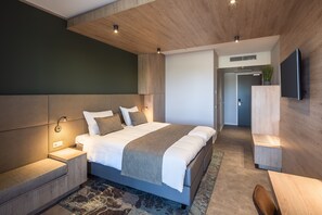 Minibar, in-room safe, desk, blackout drapes
