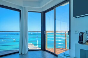 Superior Double Room, Balcony, Ocean View | Terrace/patio