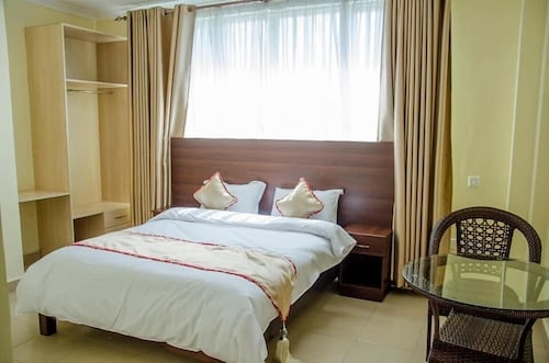 Delfirm Hotel