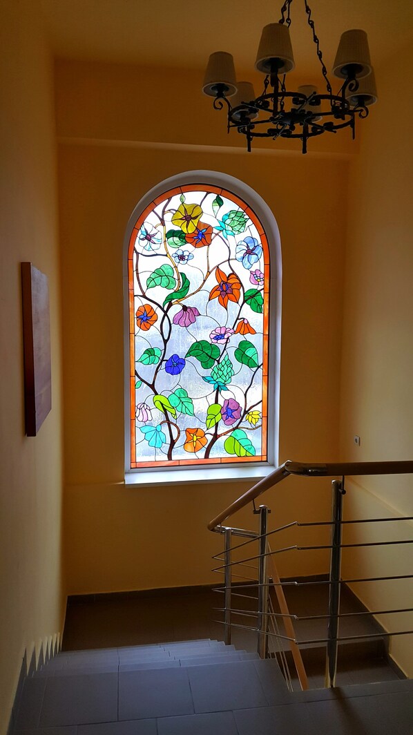 โต๊ะทำงาน, ห้องเก็บเสียง, เตารีด/โต๊ะรีดผ้า, Wi-Fi ฟรี