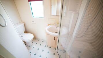 Mobil Karavan, 2 kamar tidur (Willow) | Kamar mandi | Shower