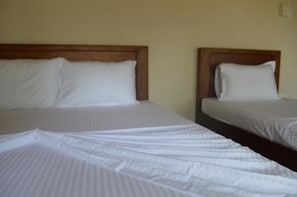 Rollaway beds