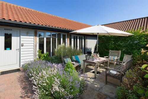 Lackford Lakes Barns