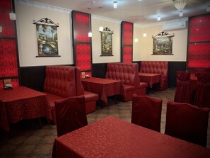 Lunch and dinner served - Inn on Zhytomyrska (Kyiv)