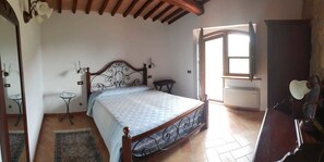 Kahden hengen huone | Yksilöllisesti sisustettu, yksilöllisesti kalustettu, vauvansängyt