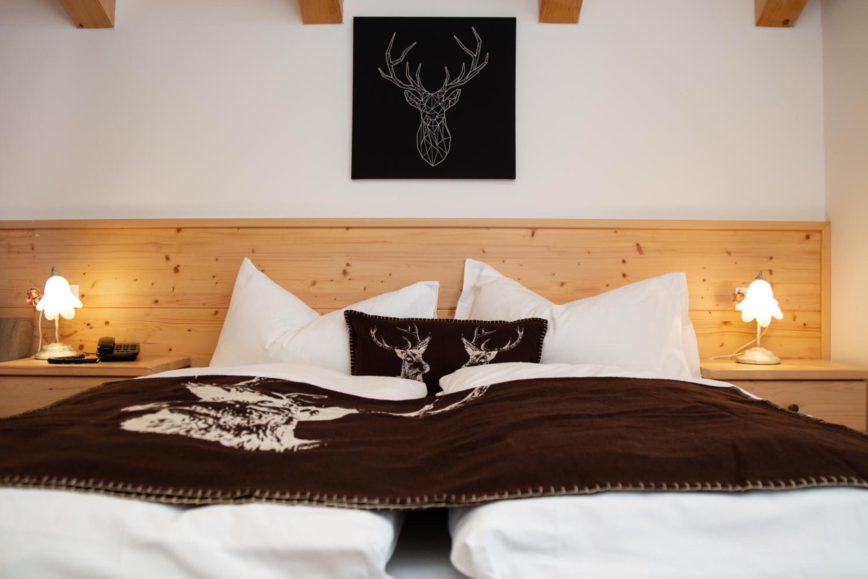 In-room safe, blackout drapes, soundproofing, cribs/infant beds