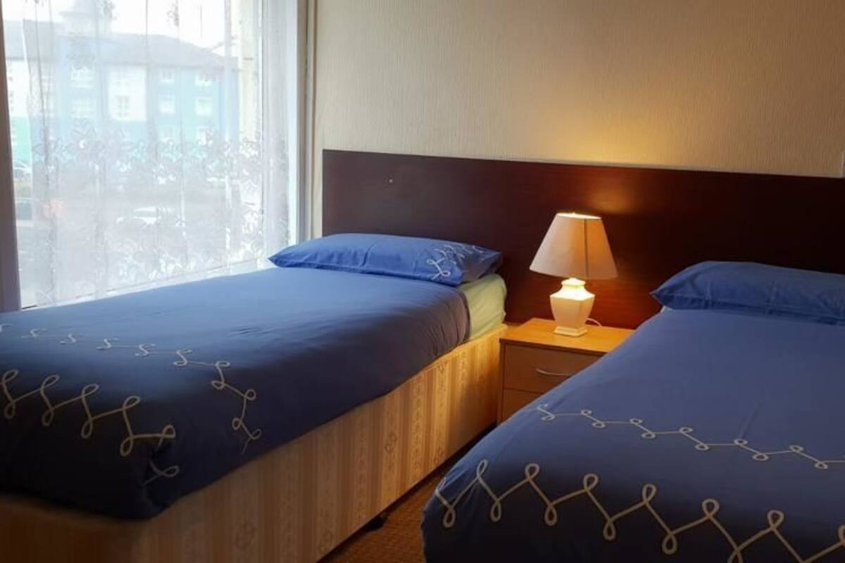 Chambre avec lits jumeaux