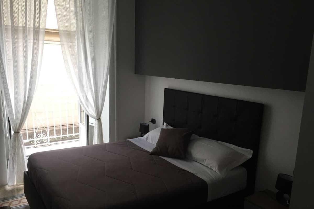 Down duvets, memory-foam beds, minibar, in-room safe