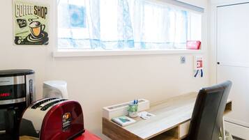Double or Twin Room, Private Bathroom (103) | Room amenity