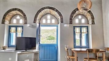 Smart TV, Netflix, đồ chơi, dịch vụ stream