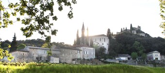 VVF Méjannes Gard, Méjannes le Clap