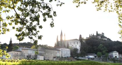 VVF Méjannes Gard, Méjannes le Clap