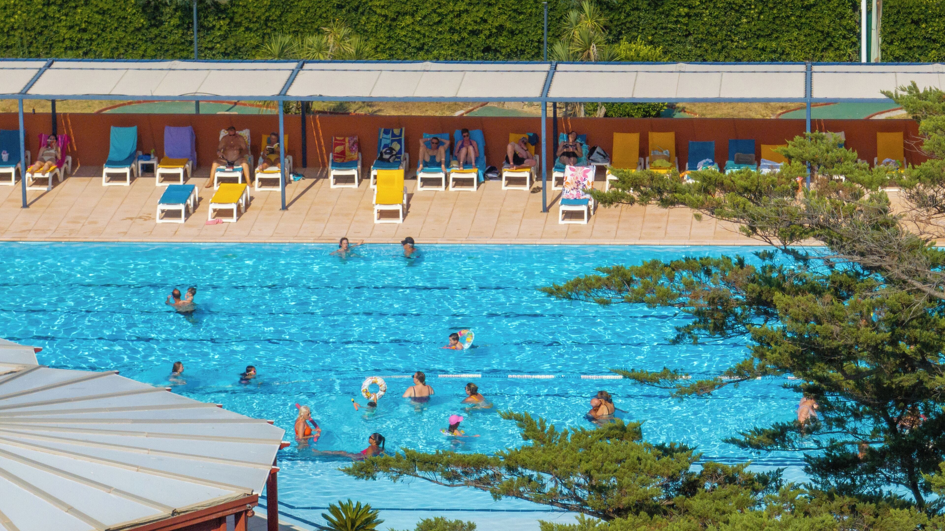 Outdoor pool, pool umbrellas, pool loungers