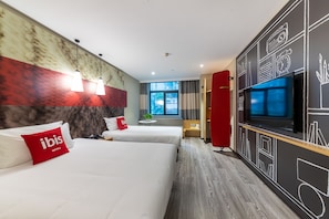 Safe på rommet, wi-fi (inkludert) og sengetøy