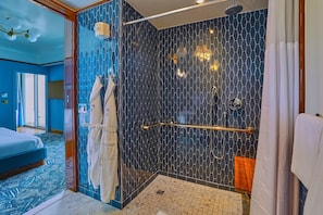 Signature Suite, Accessible | Bathroom