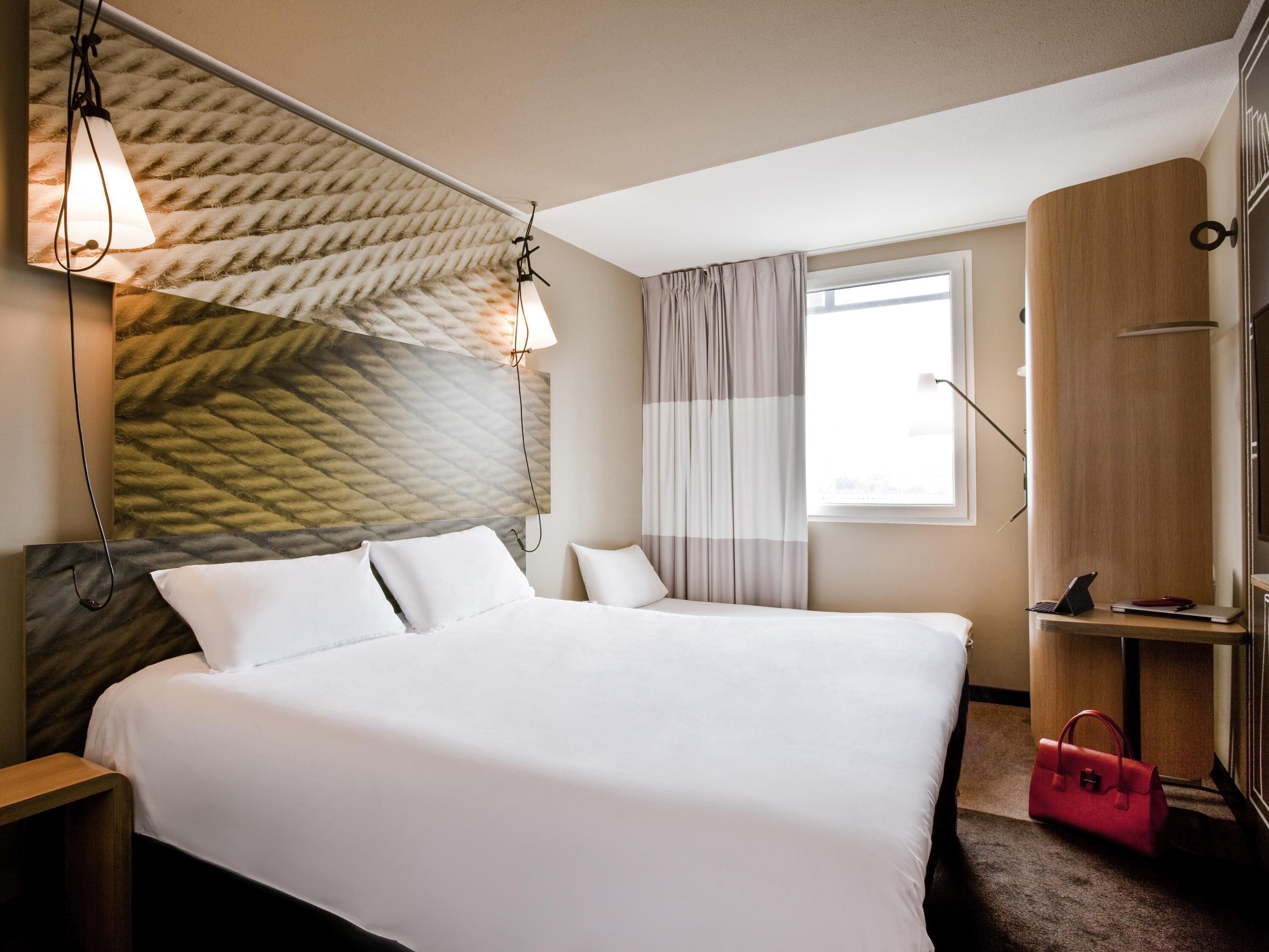 Minibar, in-room safe, desk, soundproofing