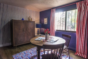 1 bedroom, in-room safe, desk, laptop workspace