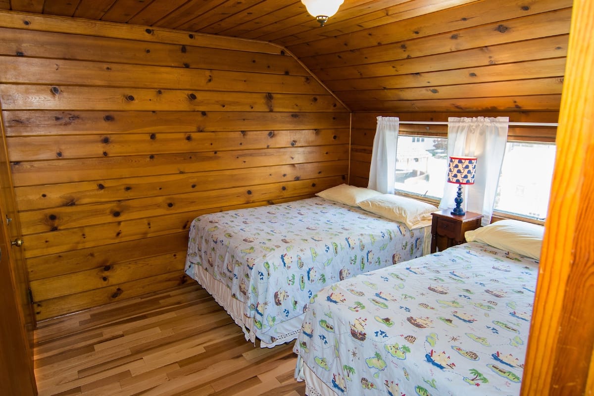 Basic Apartment, Multiple Beds, Non Smoking | Iron/ironing board, free WiFi, bed sheets