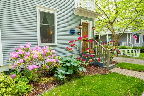 Serendipity Resort & Suites