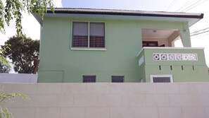 Front of property - Darlmoor House (Prospect)