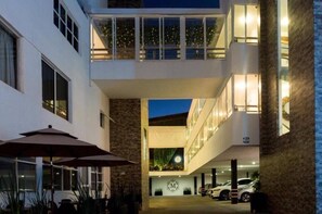 Front of property - Hotel Modelo Aguascalientes (Aguascalientes)