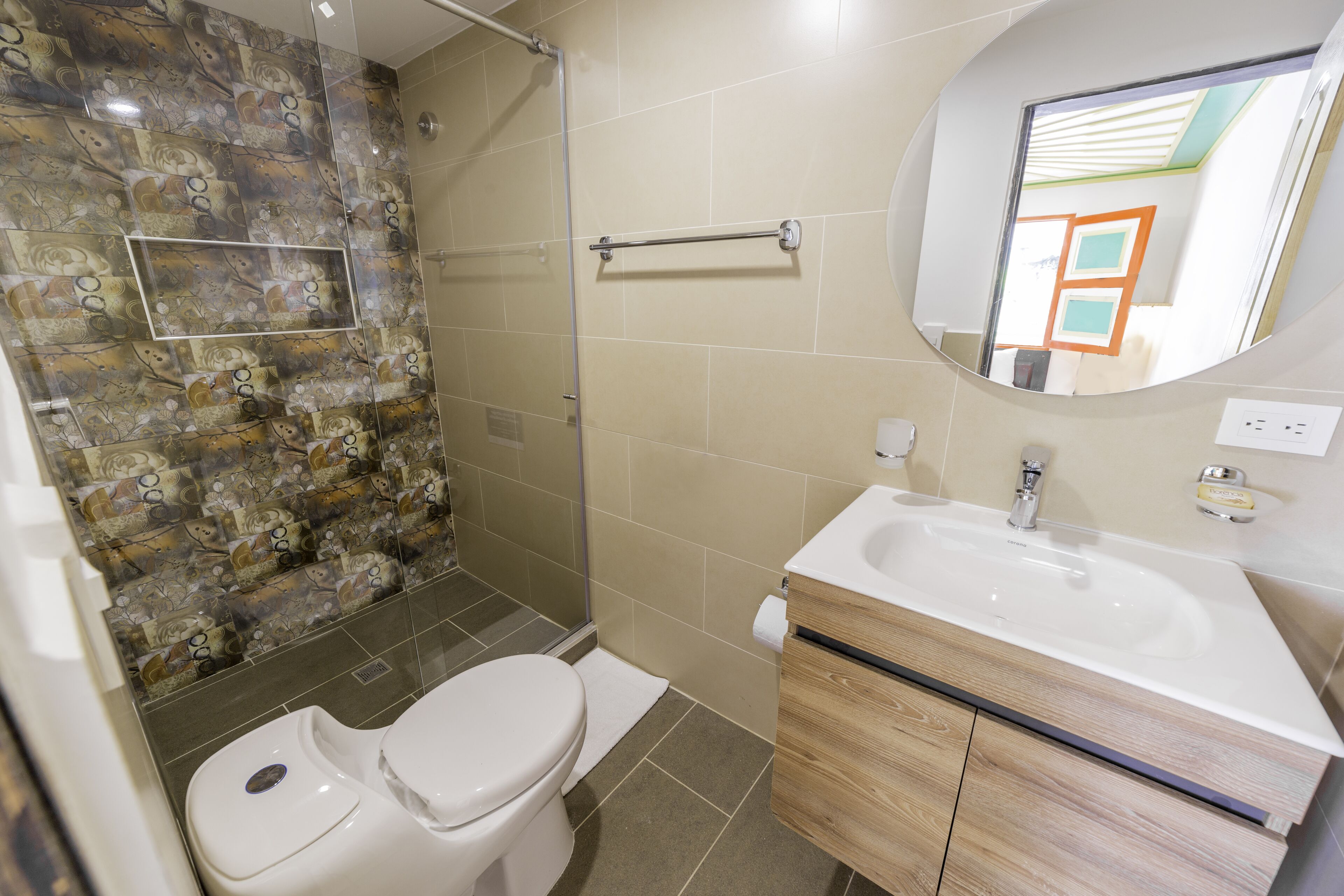 double room | bathroom | shower, rainfall showerhead, free toiletries, towels