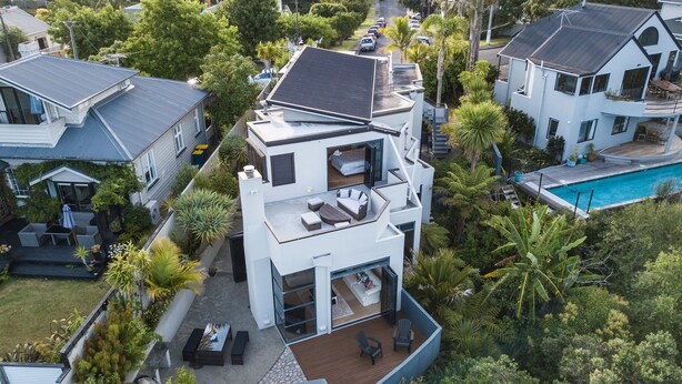 Aerial view - Northcote Point Amazing City View Villa (Auckland)