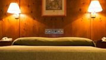 Desk, free WiFi, bed sheets