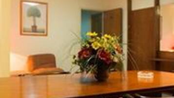 Superior Suite, 1 Queen Bed, Accessible, Non Smoking | Desk, free WiFi, bed sheets