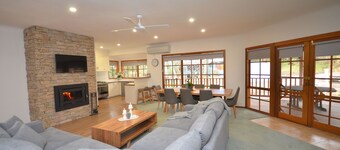 Mountain Range Retreat