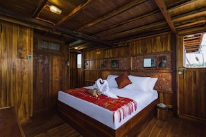 Grand-Suite, 1 King-Bett | Schreibtisch, kostenloses WLAN