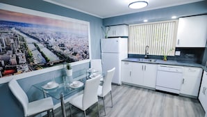 Luxury Townhome, Multiple Beds, Non Smoking | Private kitchen | Coffee/tea maker, full-size fridge, microwave, oven - The Modern Spot (Winnipeg)
