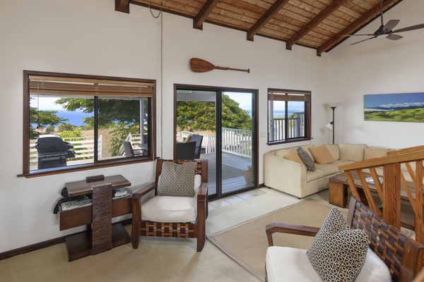 Living room to Lanai view