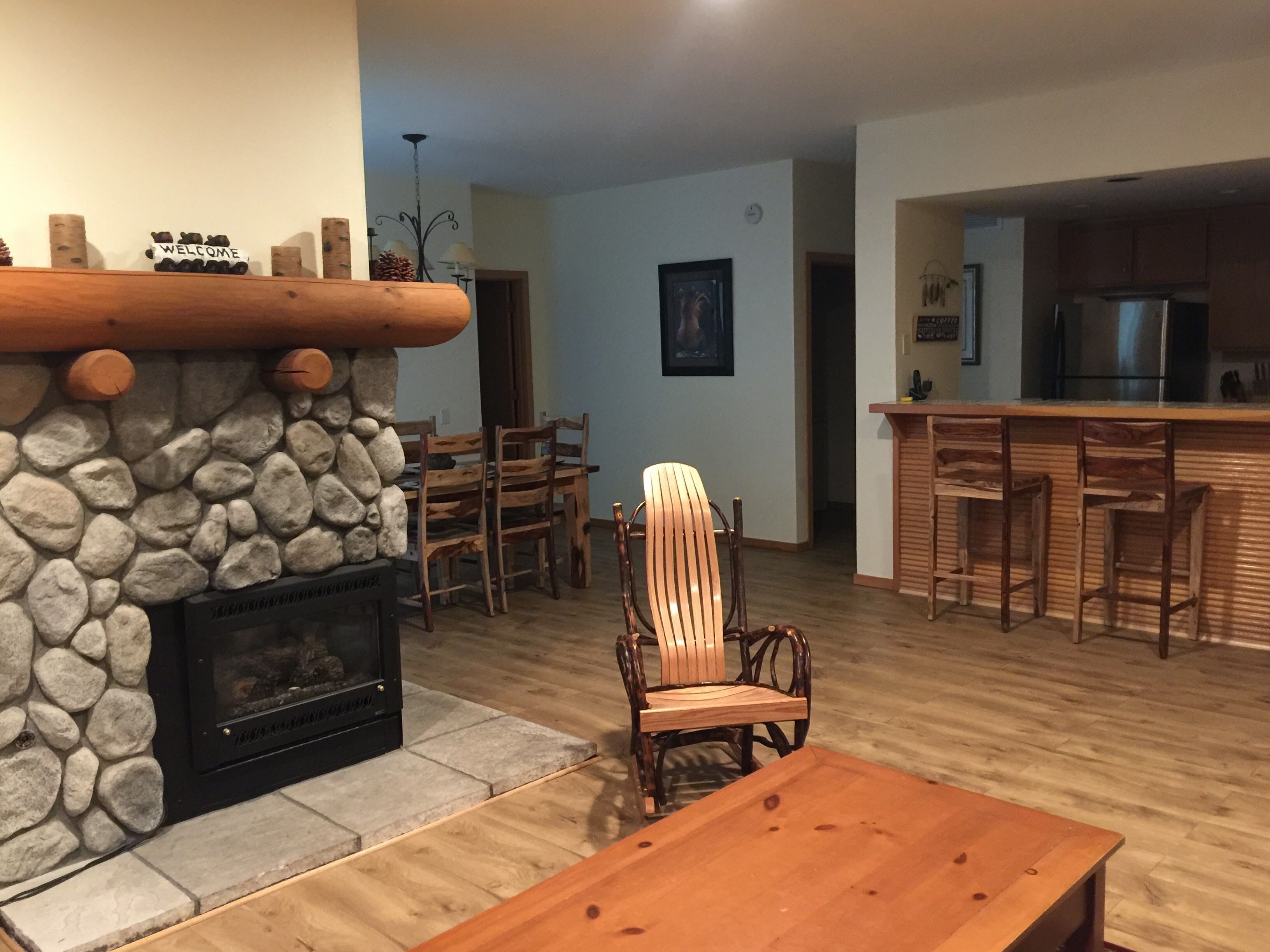 Beautiful Mountain Escape In Snowcreek V - 2BR/2 Bath Sleeps 6