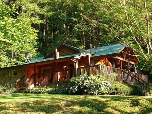 Stoney Hollow Farm Cabin