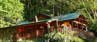 The Cabin at Stoney Hollow Farm
