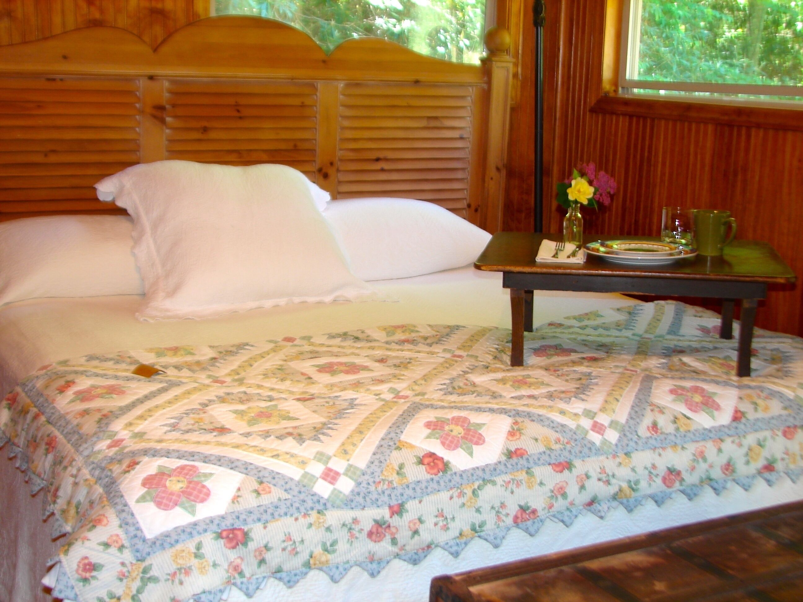 Stoney Hollow Farm Cabin