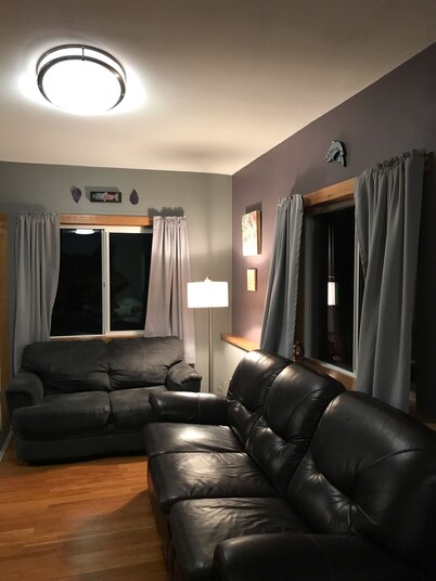 LOVELY SECLUDED STUDIO - Two miles from Soldotna! 