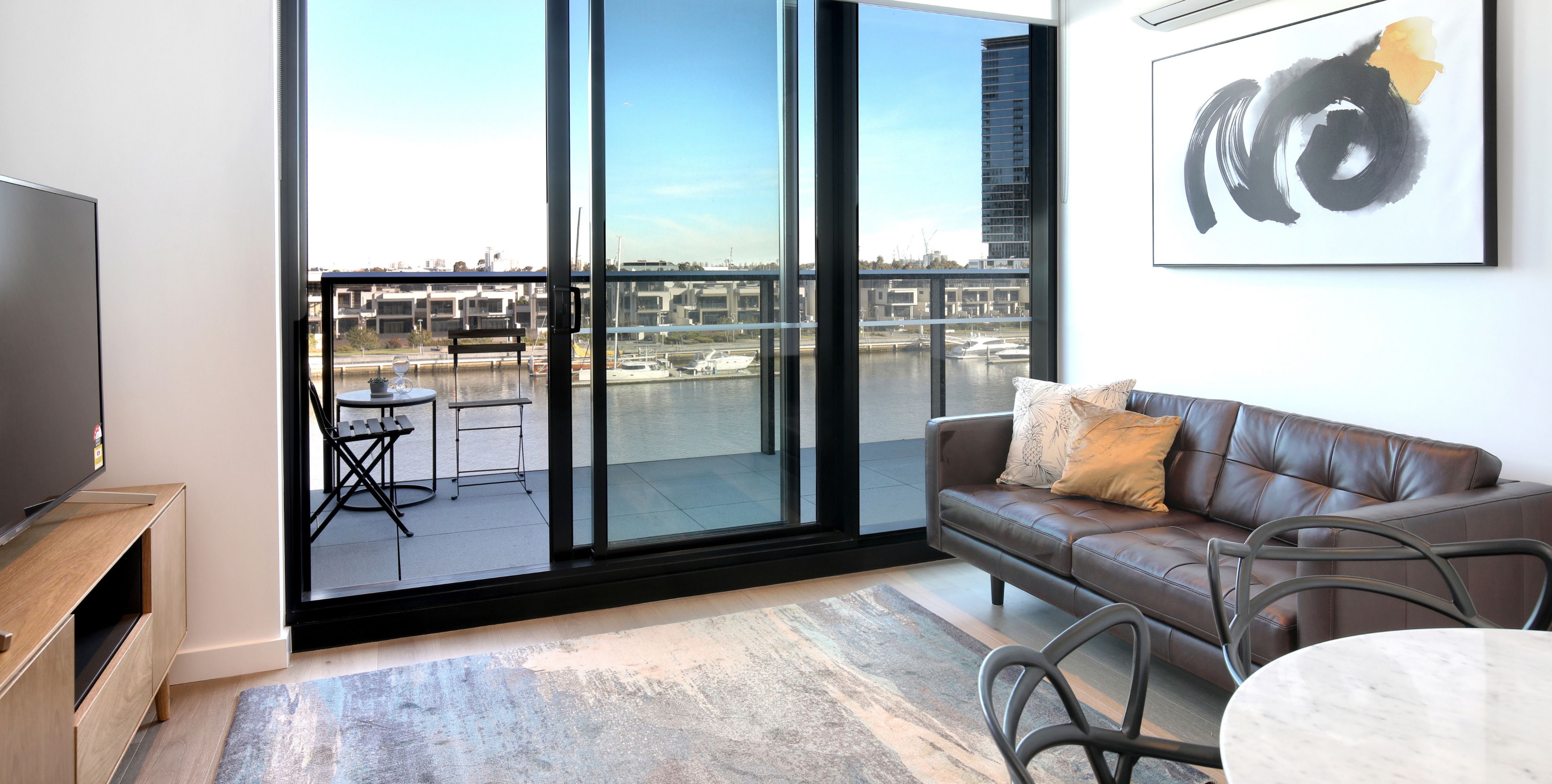 Orange Stay at Collins Wharf — image 4